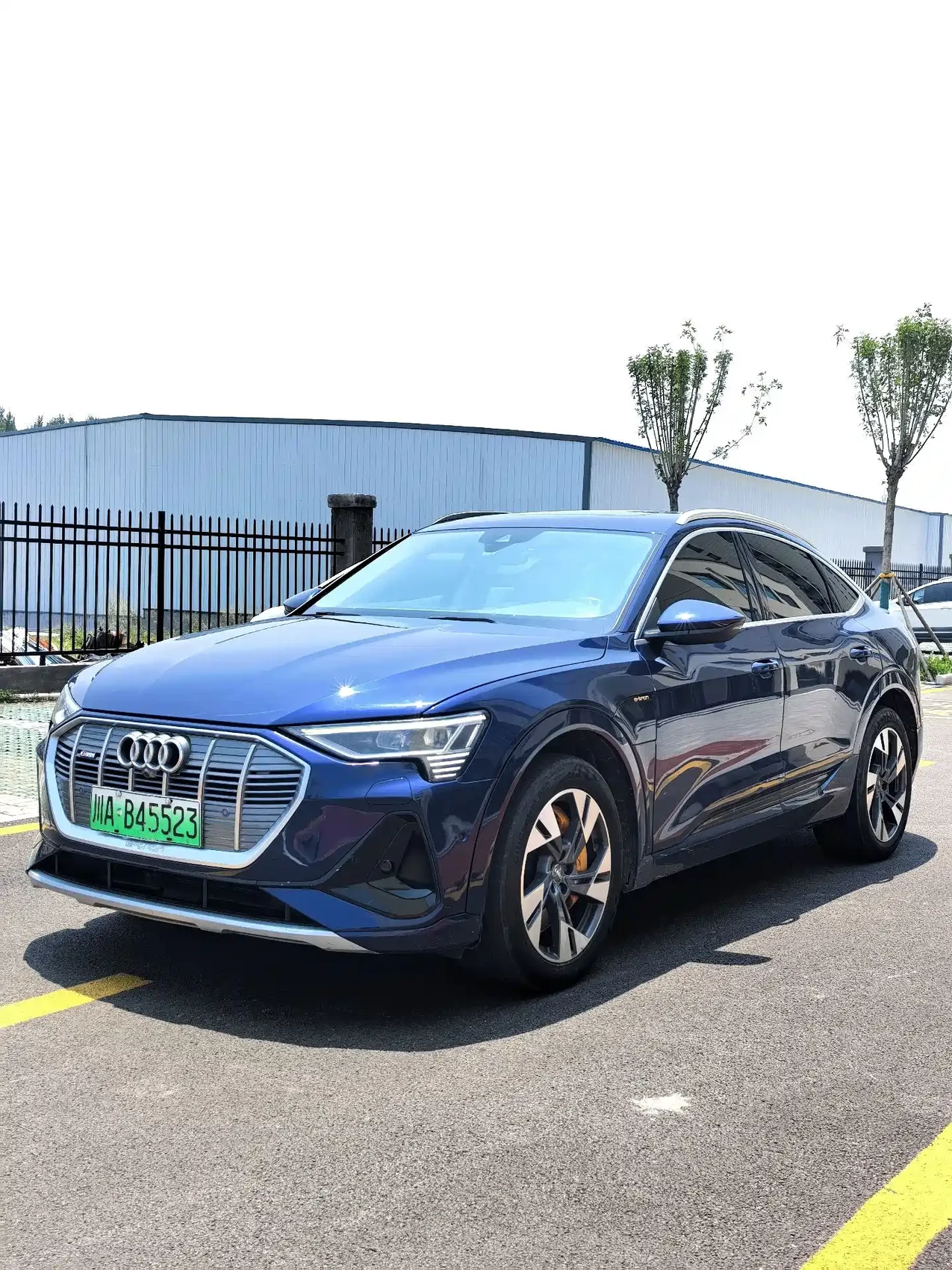 Audi e-tron (Import) 2021 Sportback 55 quattro Luxury