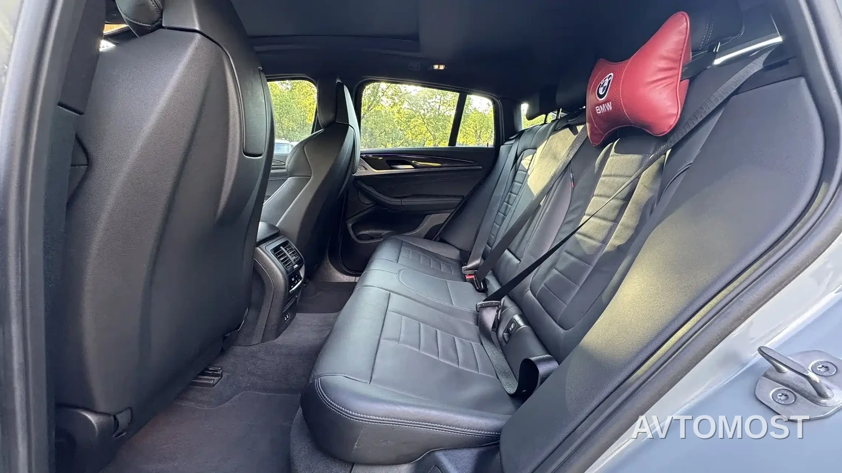 BMW X4 M40i 2022 M40i — фото 10