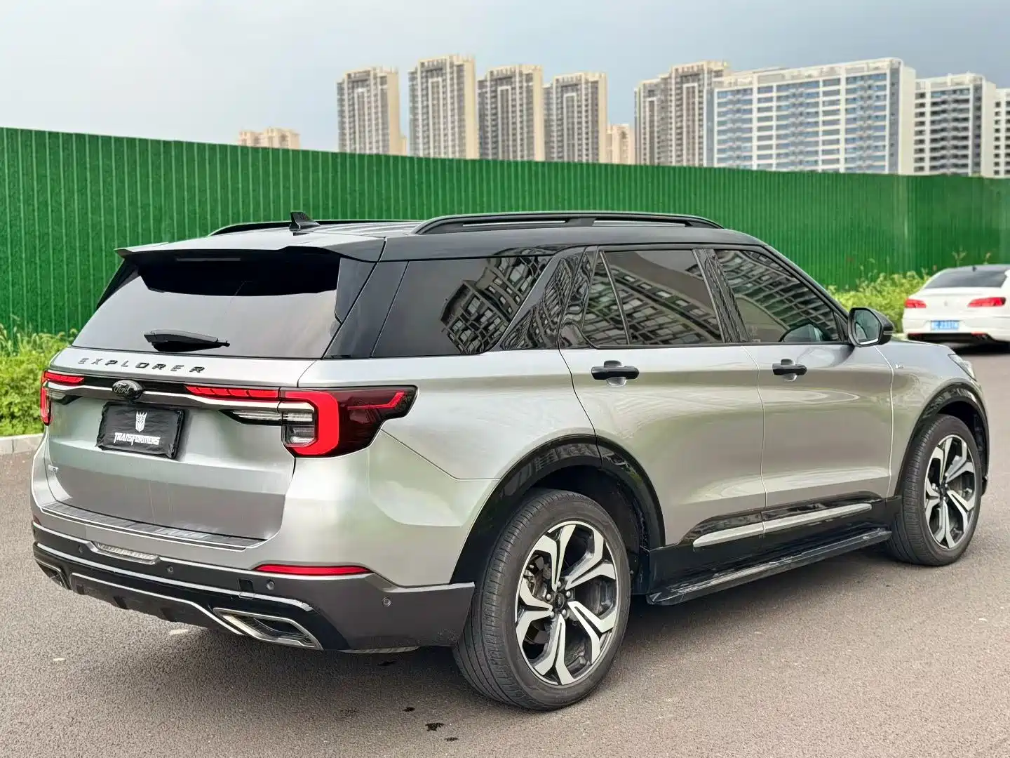 Ford Explorer 2023 EcoBoost 285 AWD ST-LINE 6-Seater — фото 6
