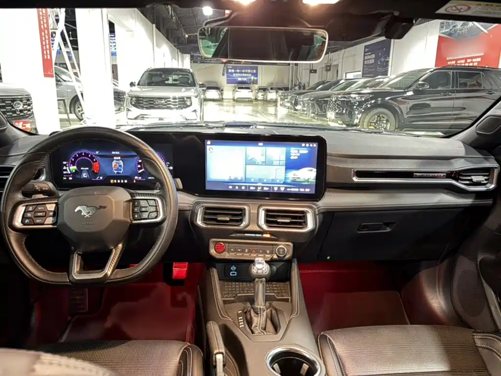 Ford Mustang 2024 2.3T EcoBoost Coupe Performance Edition — фото 15