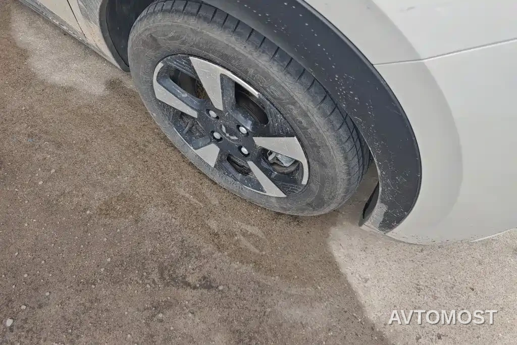 Wuling Binguo PLUS 2024 401km Range 5-seater — фото 6
