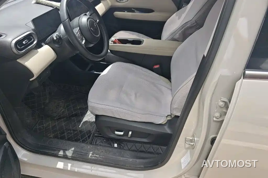 Wuling Binguo PLUS 2024 401km Range 5-seater — фото 9