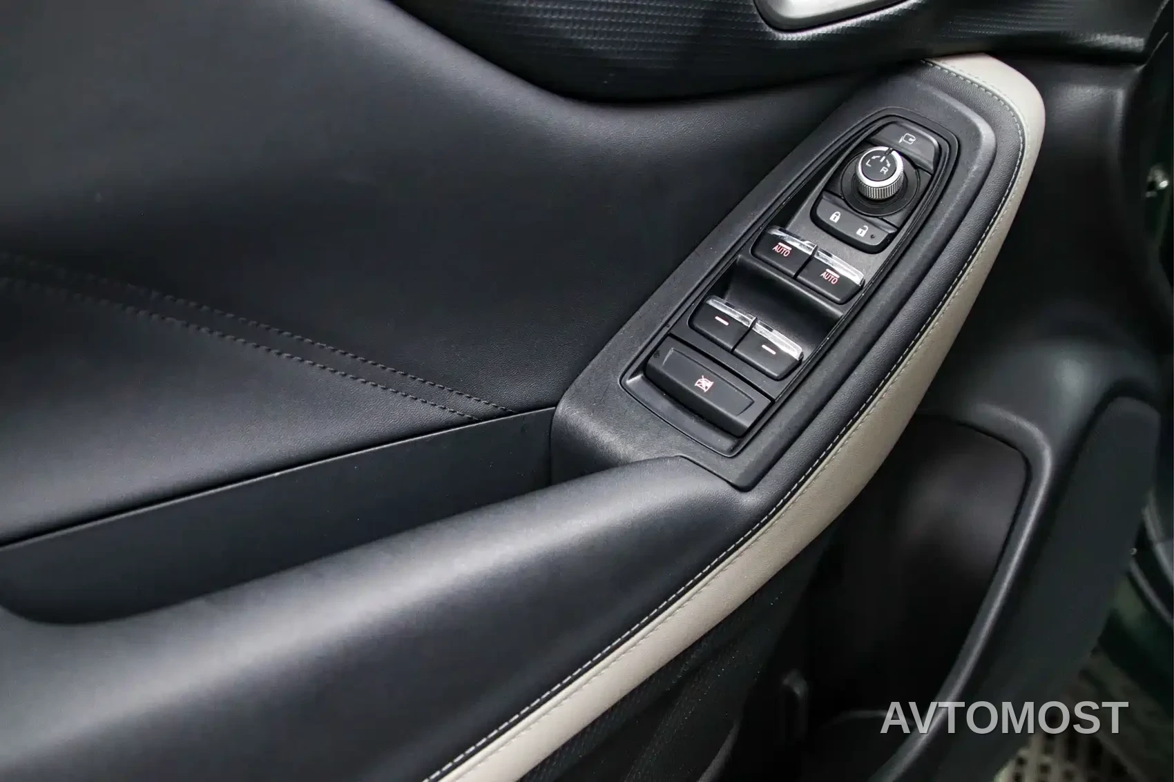 Subaru Forester 2022 2.0i AWD Flagship Edition with EyeSight — фото 4