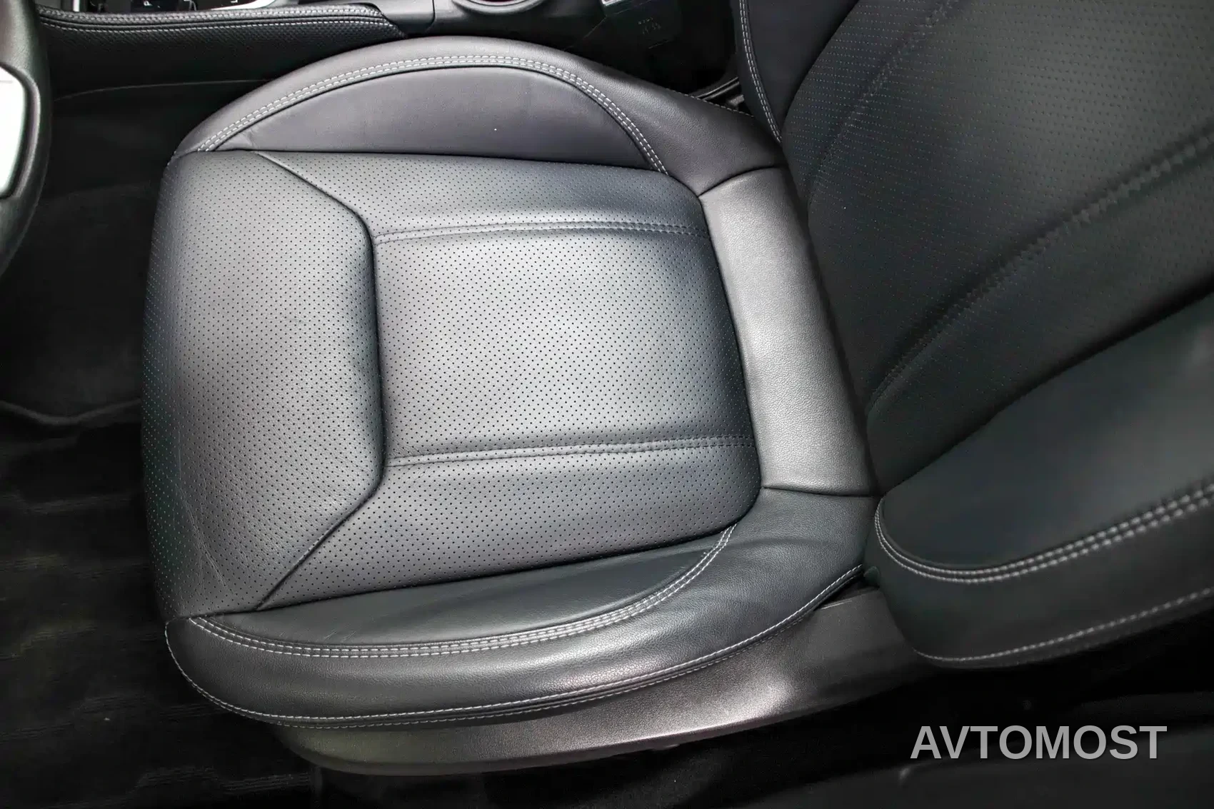 Subaru Forester 2022 2.0i AWD Flagship Edition with EyeSight — фото 6