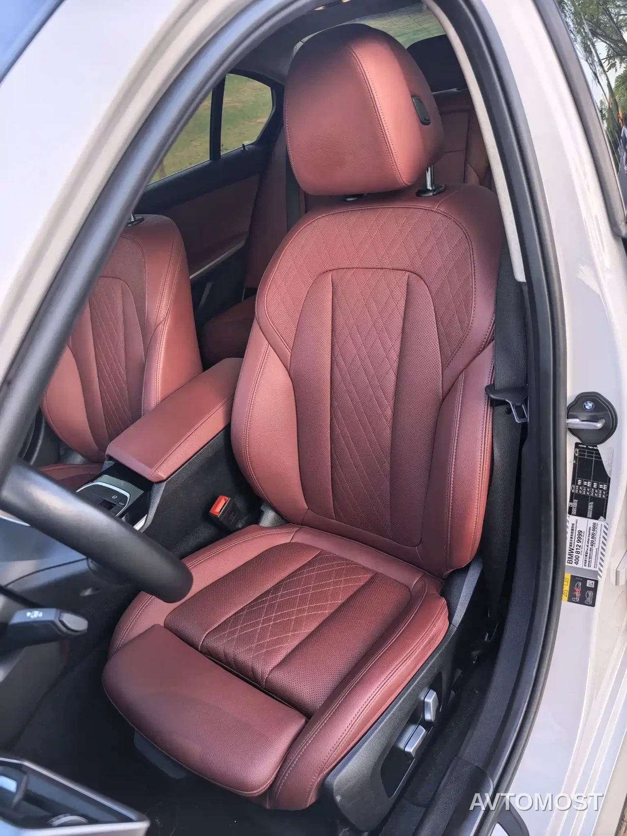 BMW i3 2022 eDrive 35 L — фото 2
