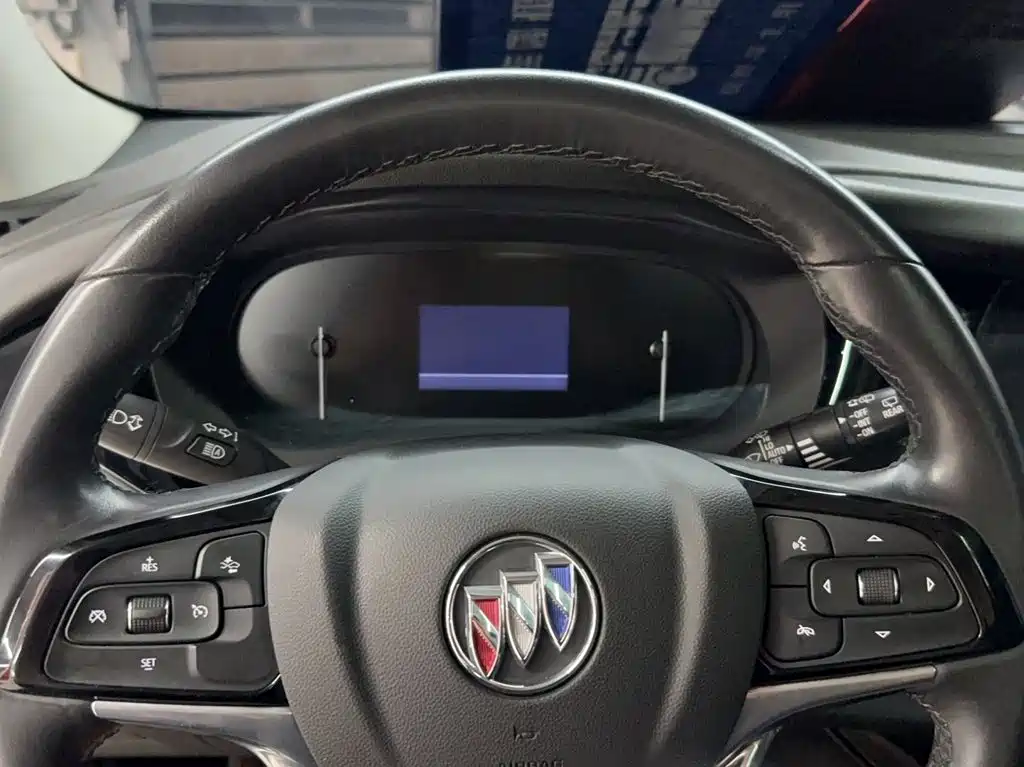 Buick Enclave 2020 28T 4WD Premium Model — фото 5