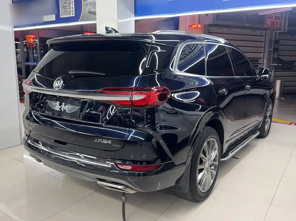 Buick Enclave 2020 28T 4WD Premium Model — фото 12