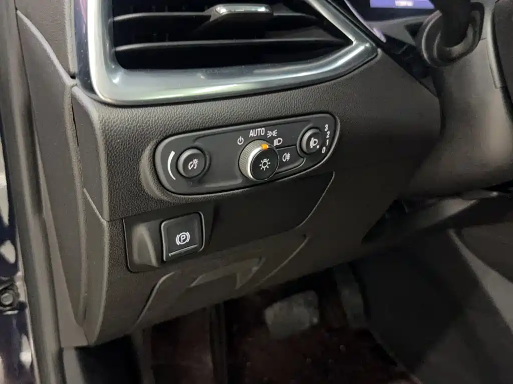 Buick Enclave 2020 28T 4WD Premium Model — фото 19