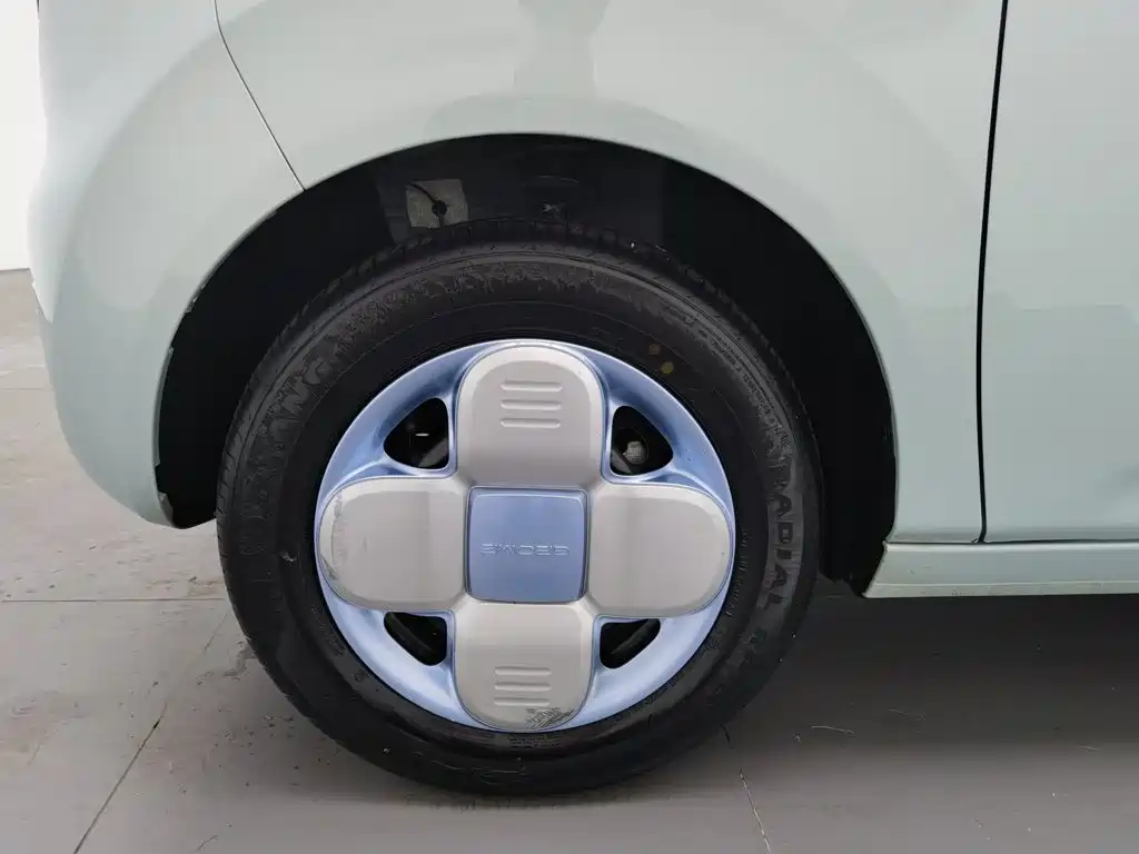 Geely Galaxy Panda 2023 Panda Mini 200km Endurance Bear — фото 17