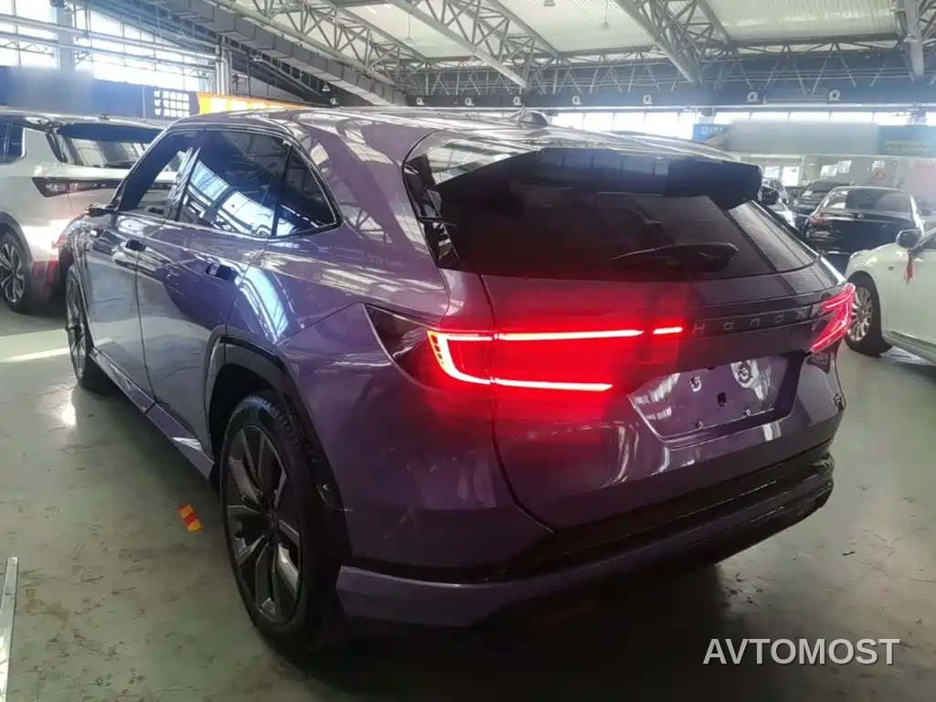 Honda GAC Honda P7 2025 AWD Long Range Max — фото 4