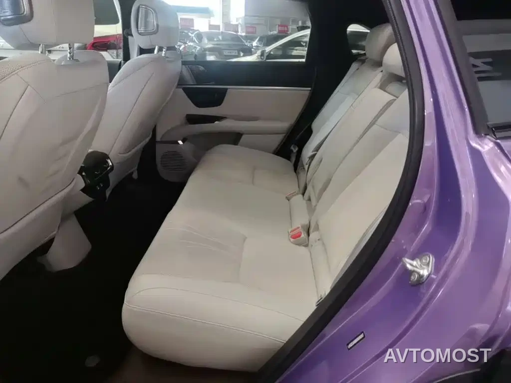 Honda GAC Honda P7 2025 AWD Long Range Max — фото 16
