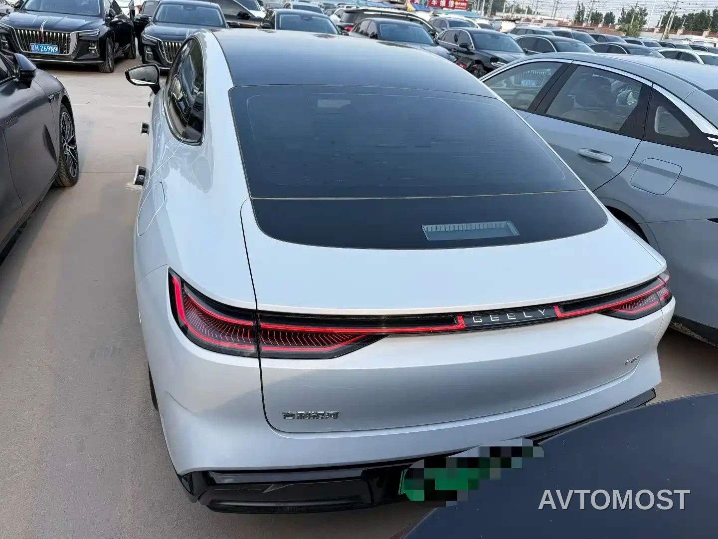 Geely Galaxy E8 2024 665km RWD Starship Voyager Edition — фото 8