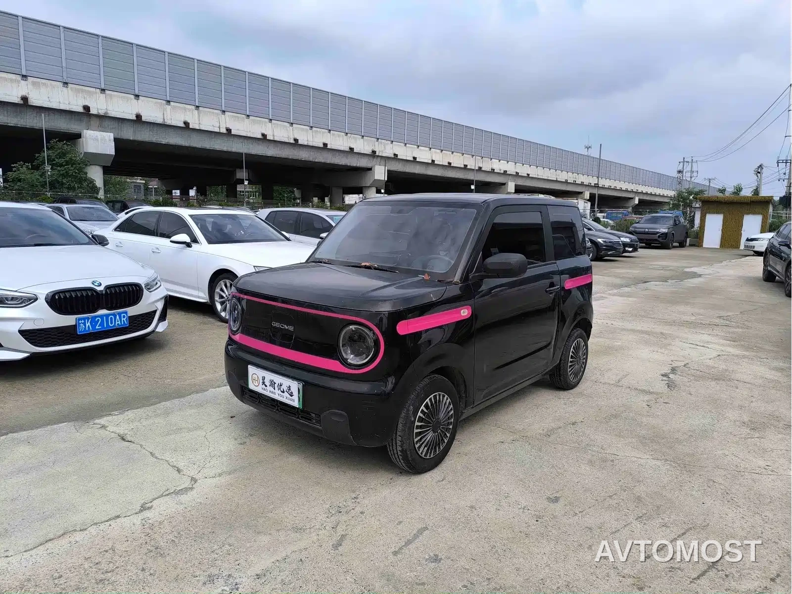 Geely Galaxy Panda 2023 Panda Mini 200km Endurance Bear — фото 1