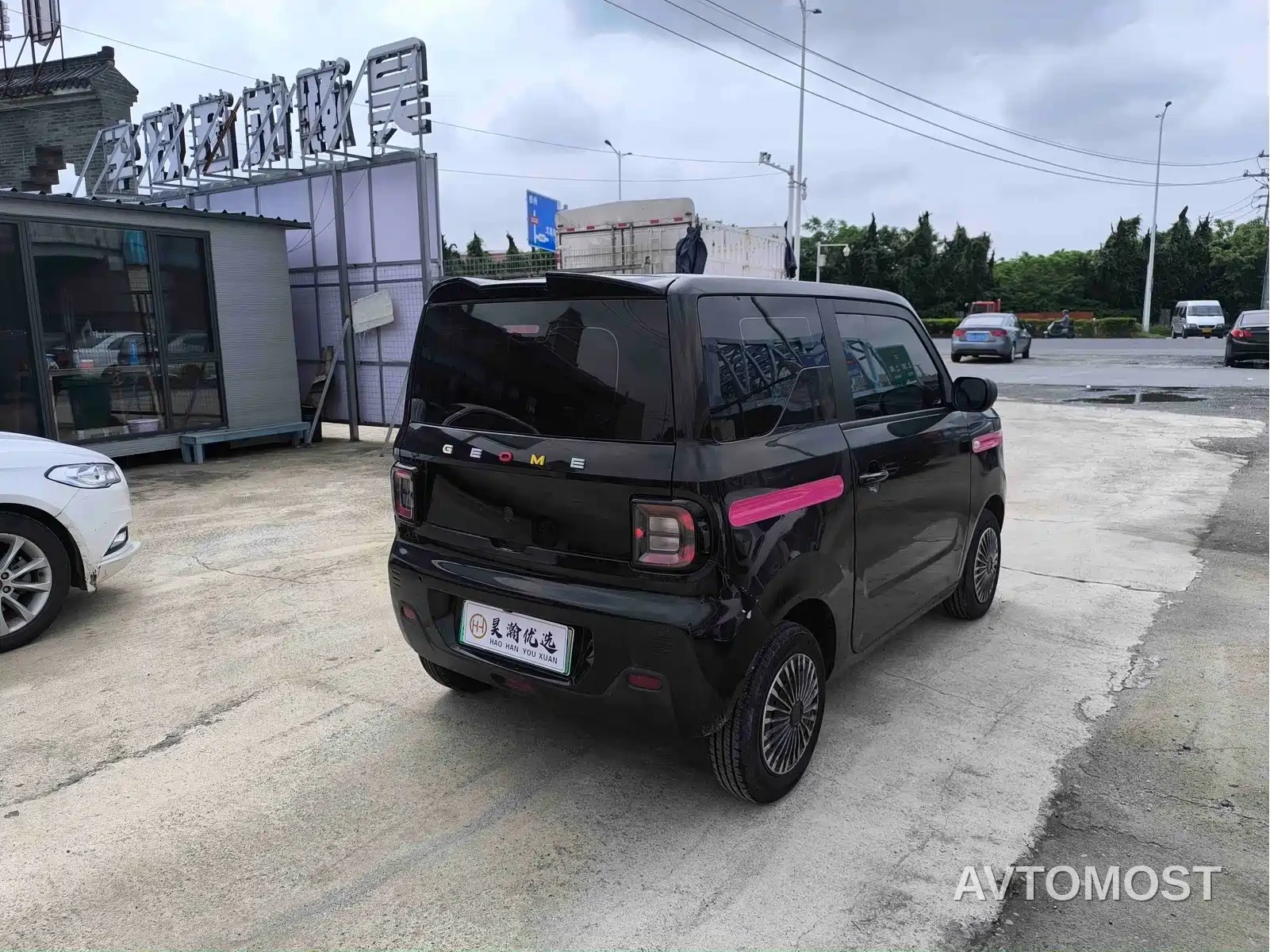 Geely Galaxy Panda 2023 Panda Mini 200km Endurance Bear — фото 4