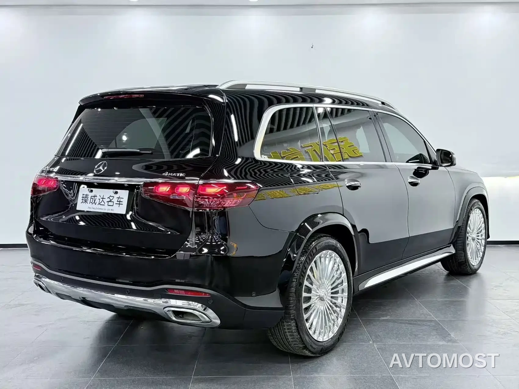 Mercedes-Benz GLS 2026 GLS 450 4MATIC Classic Edition — фото 5