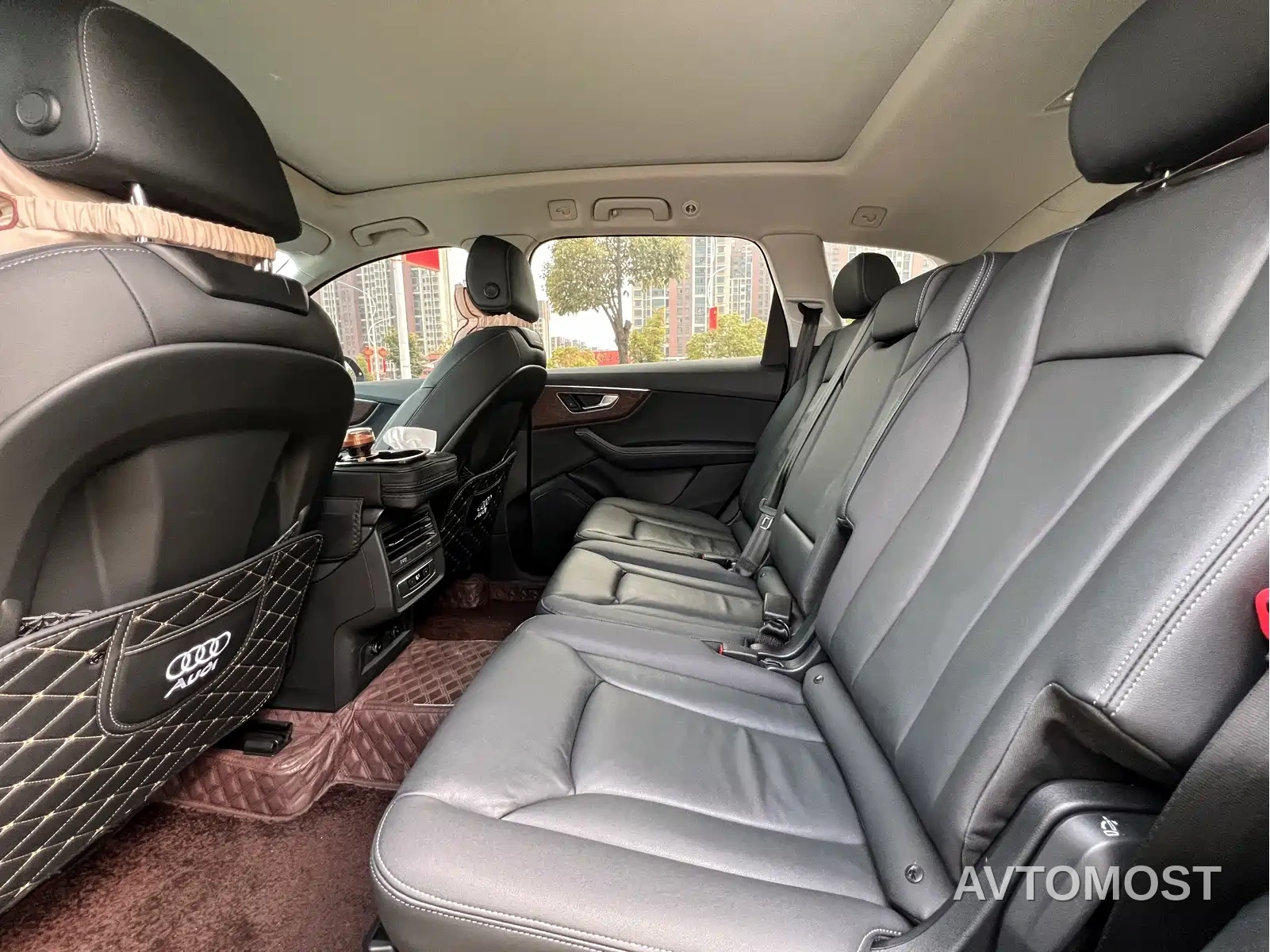 Audi Q7 2024 45 TFSI quattro S line Black Warrior — фото 6