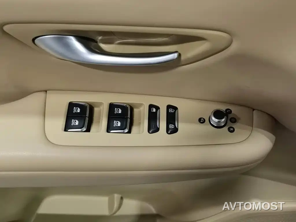 Landian E5 PLUS 2025 Model 165km Long Range PLUS 7-seater — фото 8