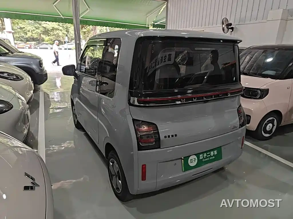 Wuling Air ev 2023 4-Seat Advanced Edition — фото 1