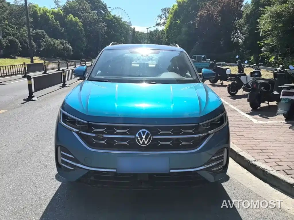 Volkswagen Tayron 2023 380TSI 4WD R-Line Pro Smart Edition — фото 3