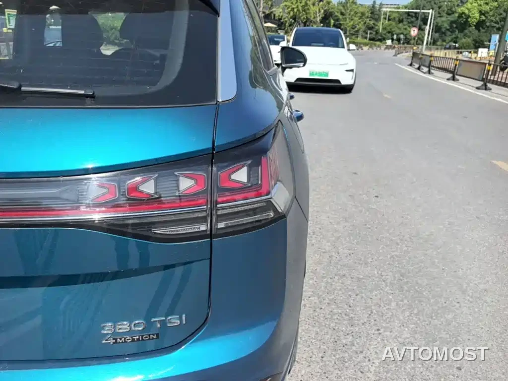 Volkswagen Tayron 2023 380TSI 4WD R-Line Pro Smart Edition — фото 8
