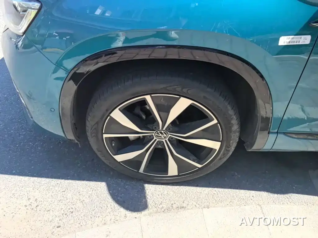 Volkswagen Tayron 2023 380TSI 4WD R-Line Pro Smart Edition — фото 23