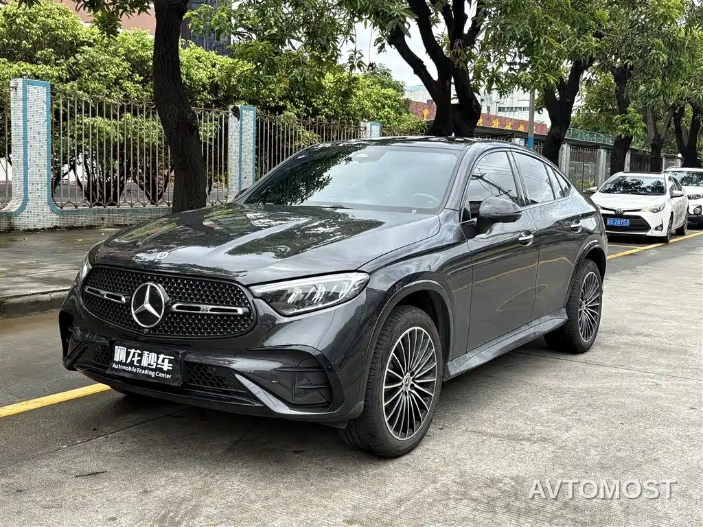 Mercedes-Benz GLC Coupe 2026 GLC 300 4MATIC Coupe SUV — фото 1