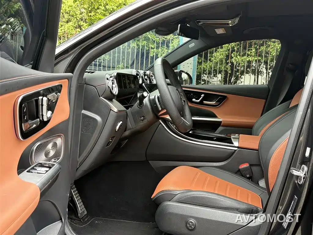 Mercedes-Benz GLC Coupe 2026 GLC 300 4MATIC Coupe SUV — фото 6