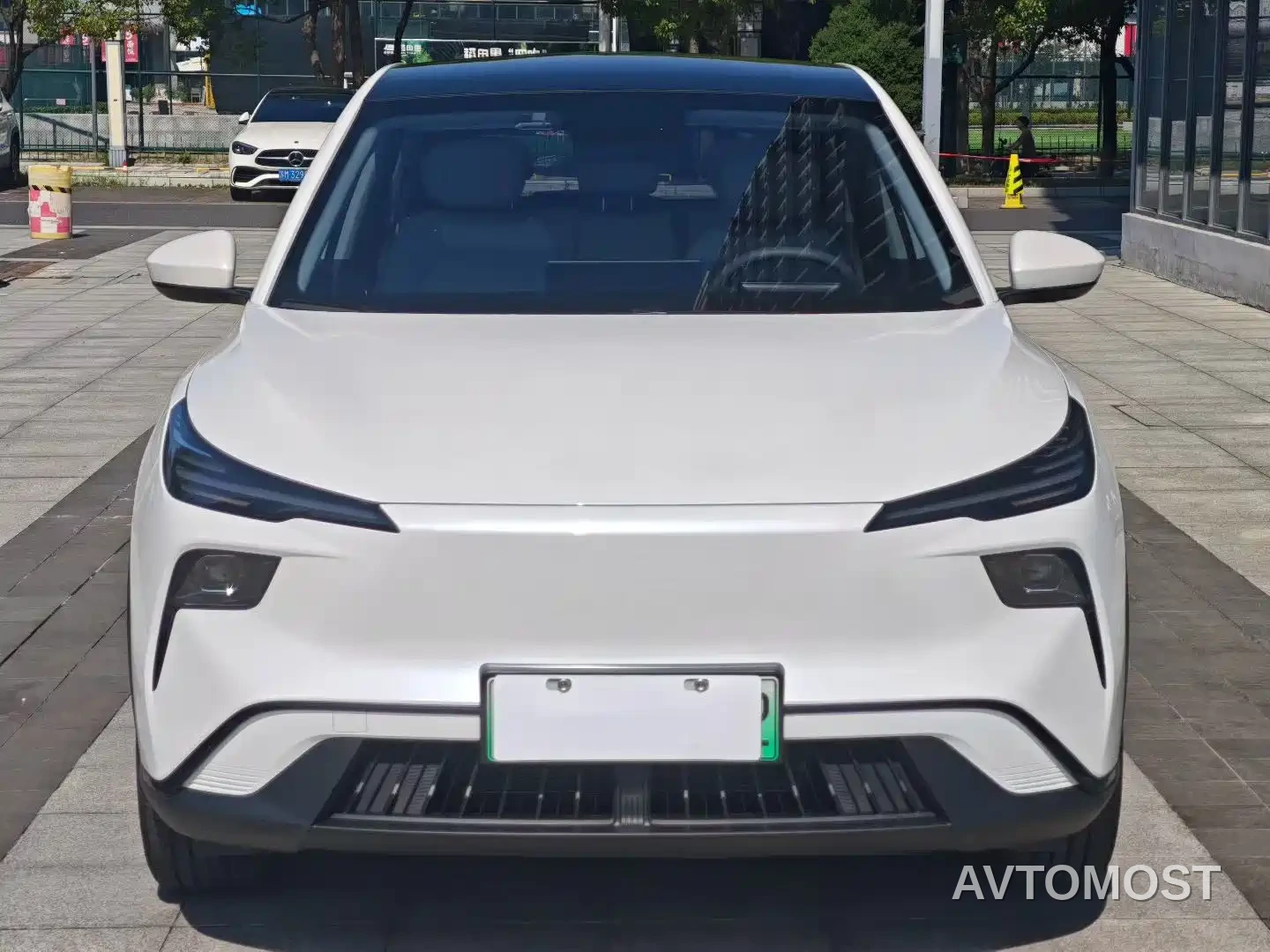 Besturn Yueyi 03 2025 Model 445km Delight Edition — фото 1