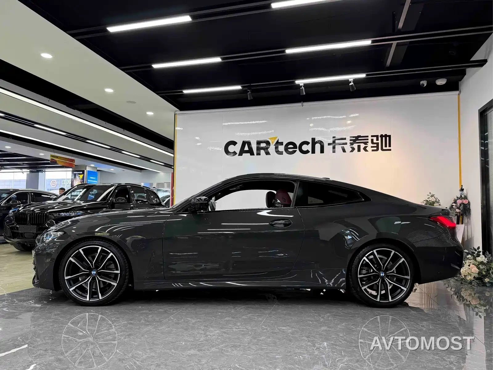 BMW 4 Series 2023 430i M Sport Shadowline Package — фото 3
