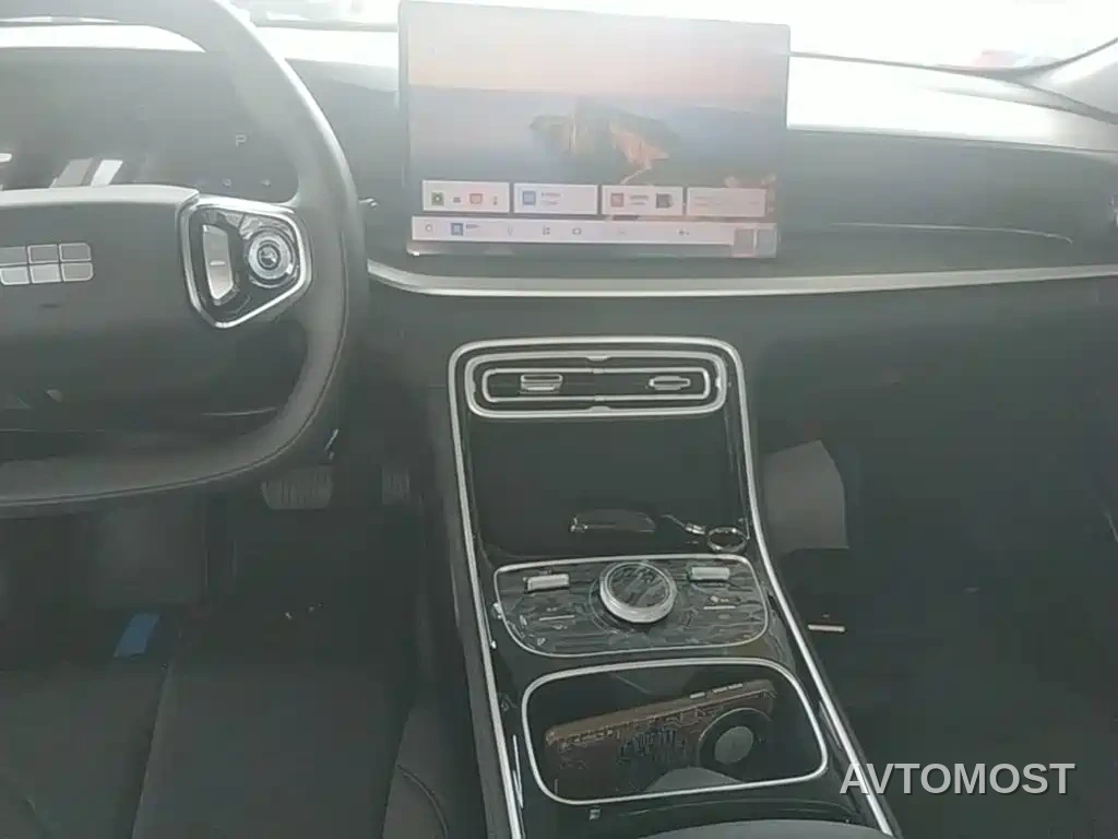 Geely Galaxy Stellar 6 2025 60km Voyager Edition — фото 12
