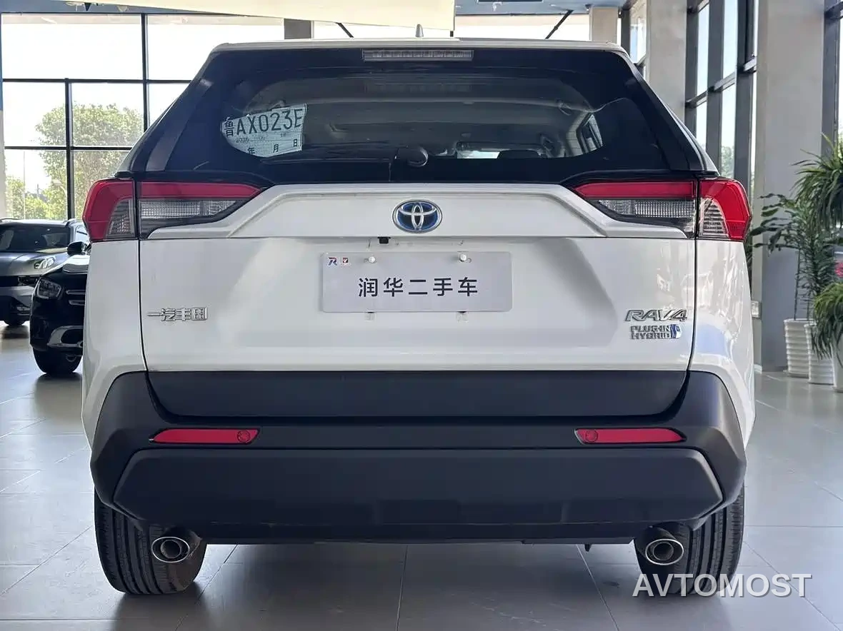 Toyota RAV4 Rongfang Dual Engine E+ 2022 2.5L 2WD Elite Pro — фото 4