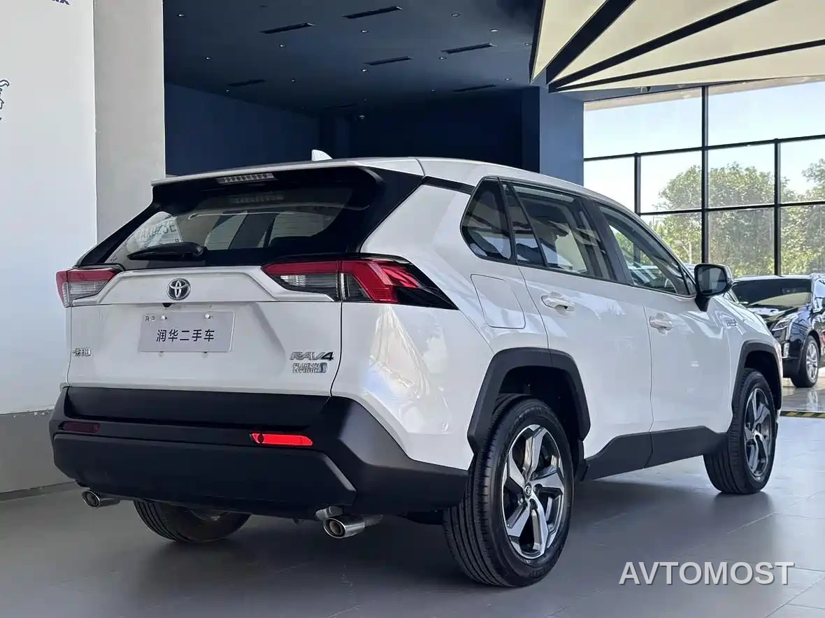Toyota RAV4 Rongfang Dual Engine E+ 2022 2.5L 2WD Elite Pro — фото 5