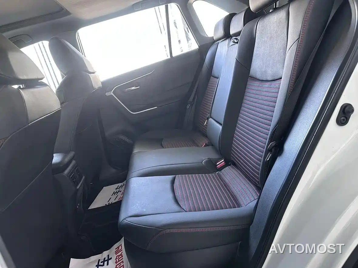 Toyota RAV4 Rongfang Dual Engine E+ 2022 2.5L 2WD Elite Pro — фото 7