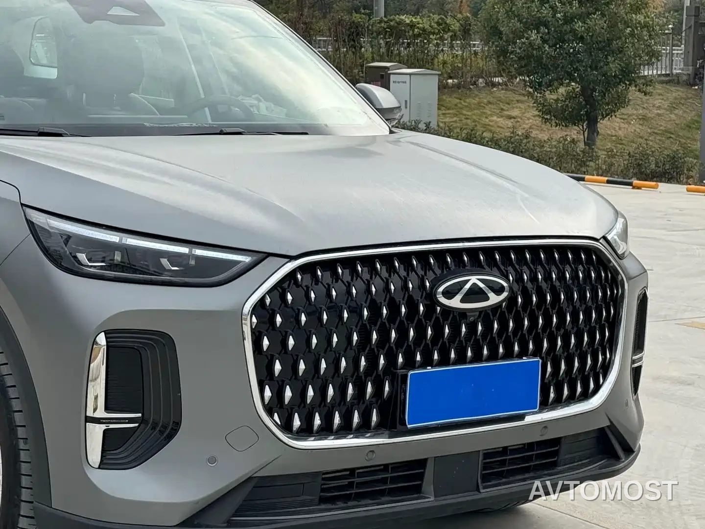 Chery Tiggo 8L 2024 2.0T 2WD Luxury Edition 7-Seater — фото 2