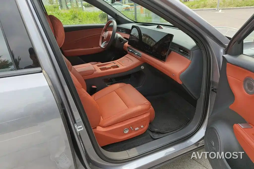 Hongqi HS6 PHEV 2025 High-end Model — фото 8