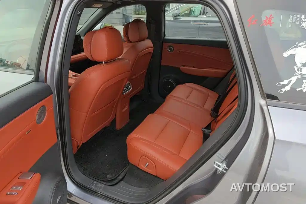 Hongqi HS6 PHEV 2025 High-end Model — фото 9