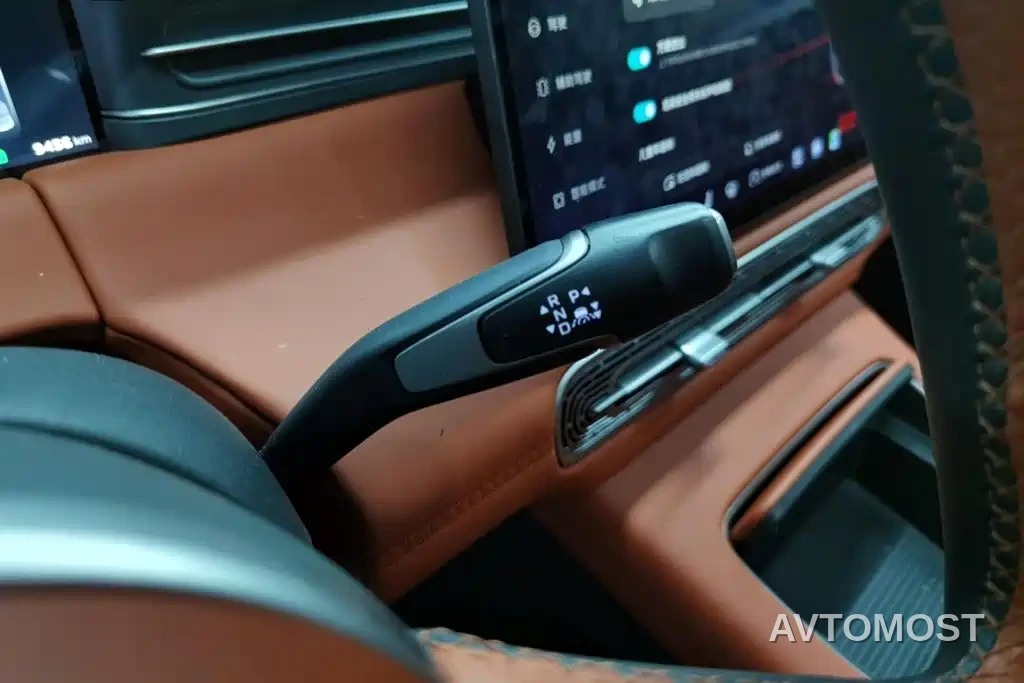 Hongqi HS6 PHEV 2025 High-end Model — фото 14