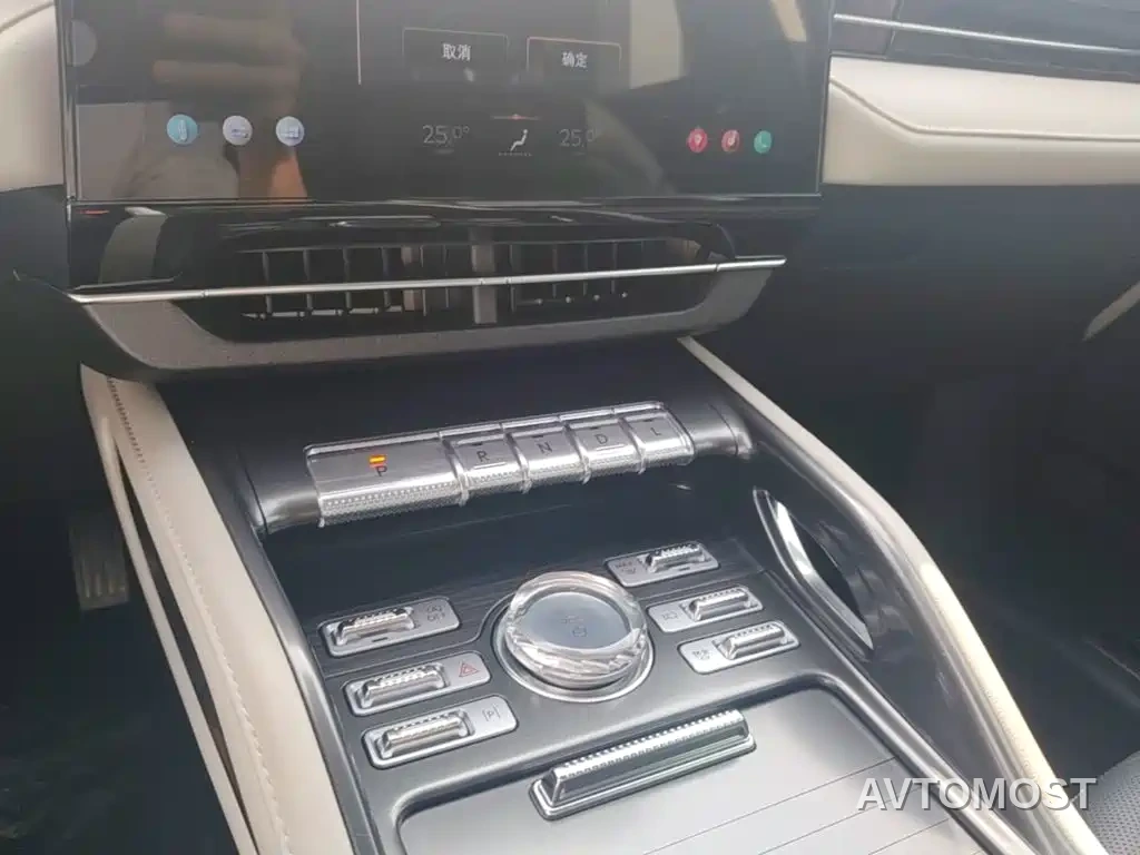 Lincoln Nautilus 2023 2.0T AWD Premium Edition — фото 21