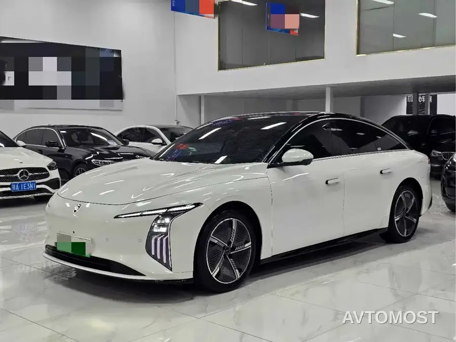 Dongfeng Fengxing Stellar S7 2024 555 Luxury Edition