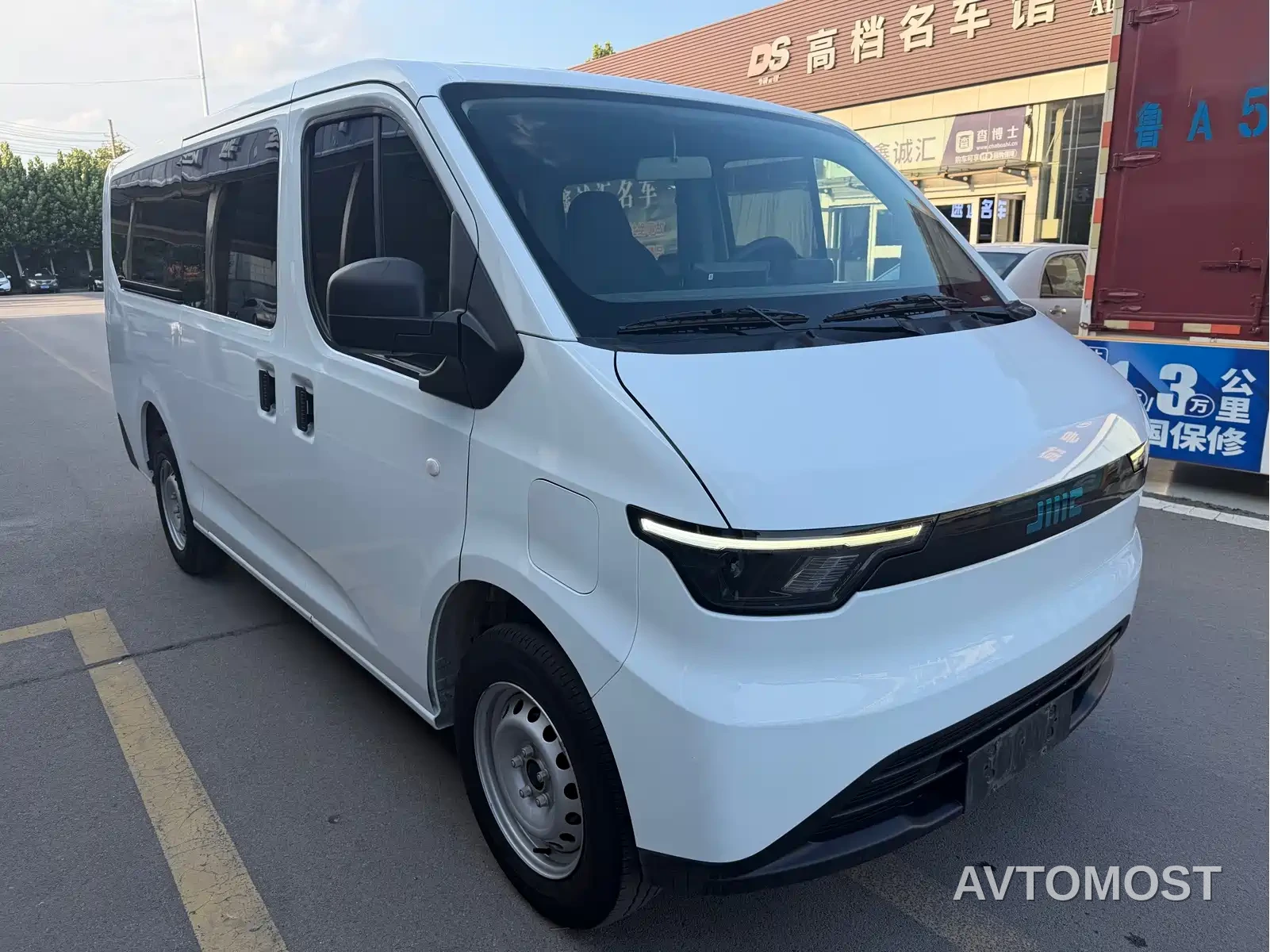 Jiangling E-Fushun 2025 Clear Window Version 41.86kWh Short Wheelbase Low Roof — фото 3