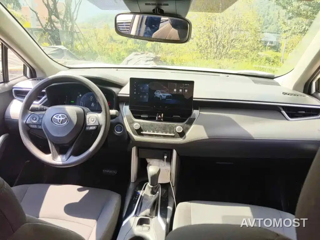 Toyota Corolla Cross 2023 Hybrid 2.0L Pioneer Edition — фото 11