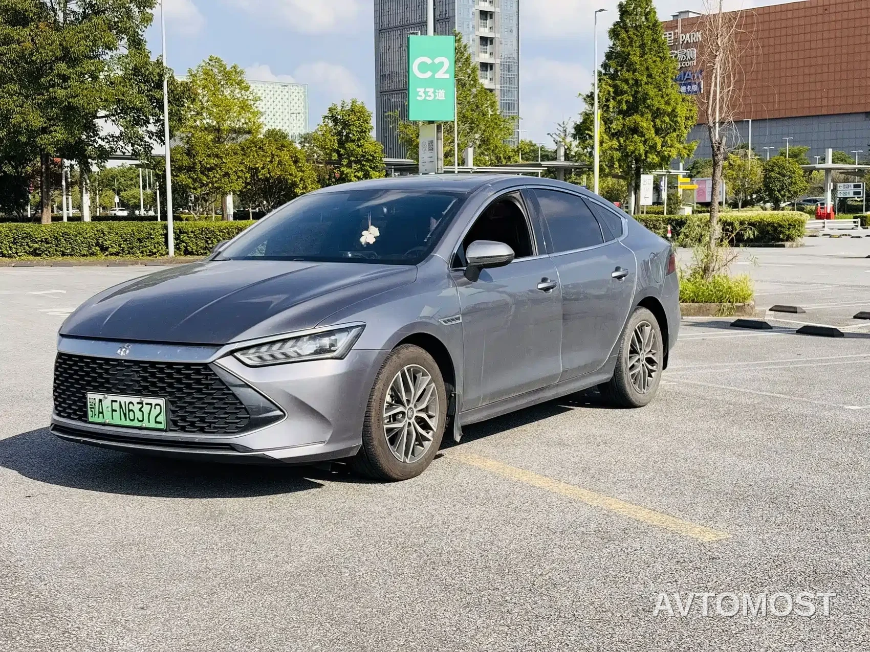 BYD Qin PLUS 2021 DM-i 55KM Flagship — фото 1