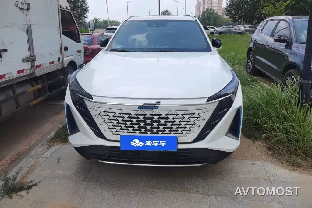 Changan Oshan Z6 EV 2023 Smart Electric iDD 150KM Flagship PLUS — фото 1