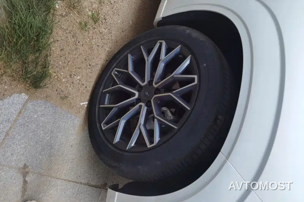Changan Oshan Z6 EV 2023 Smart Electric iDD 150KM Flagship PLUS — фото 5