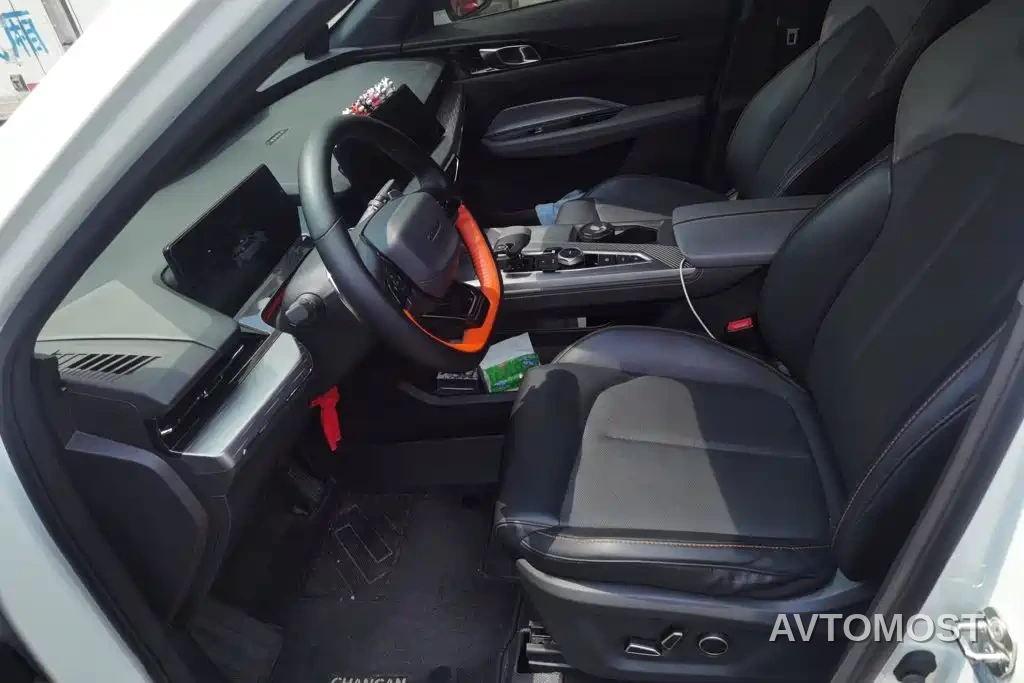 Changan Oshan Z6 EV 2023 Smart Electric iDD 150KM Flagship PLUS — фото 8