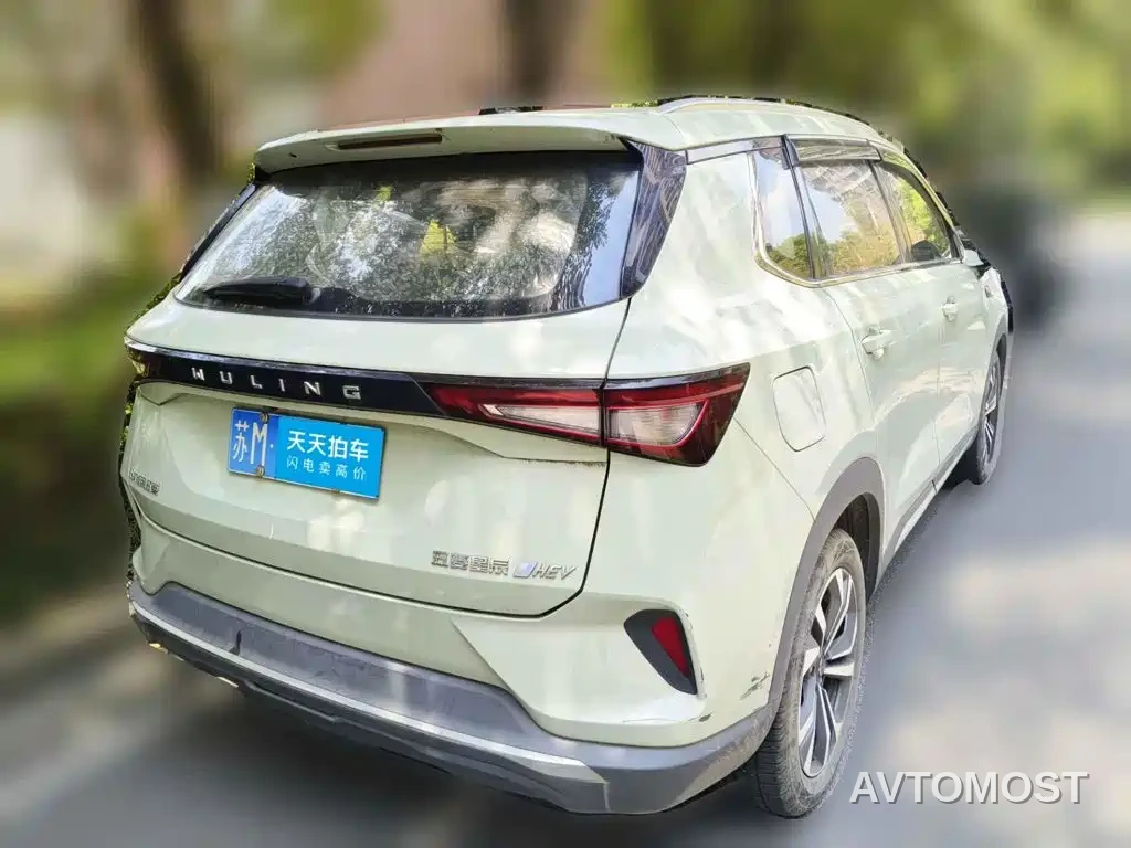Wuling Xingchen 2022 2.0L DHT Electric Power Edition — фото 2