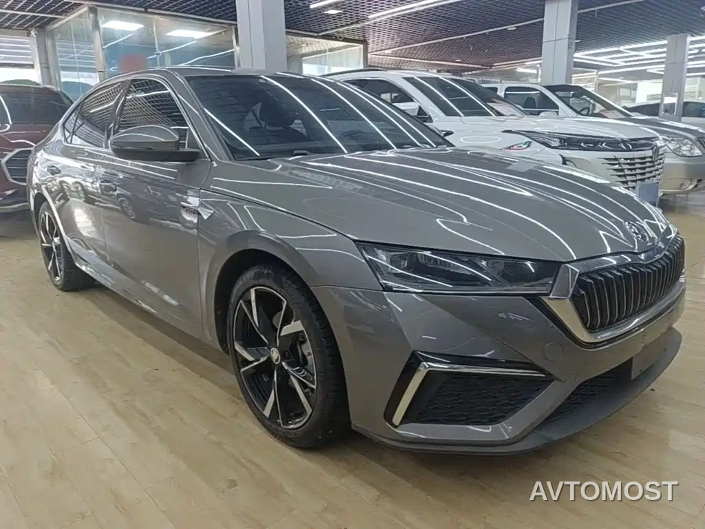 Škoda Octavia 2021 PRO TSI280 DSG Luxury Edition — фото 2