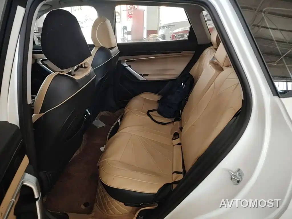 Geely Boyue L 2023 1.5TD DCT Premium — фото 10