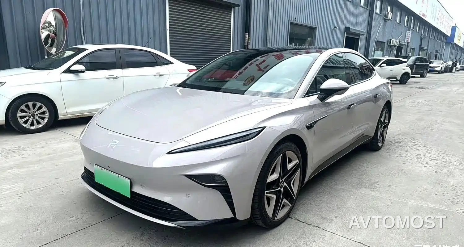 Roewe Rising Auto F7 2023 Long Range Pro — фото 2