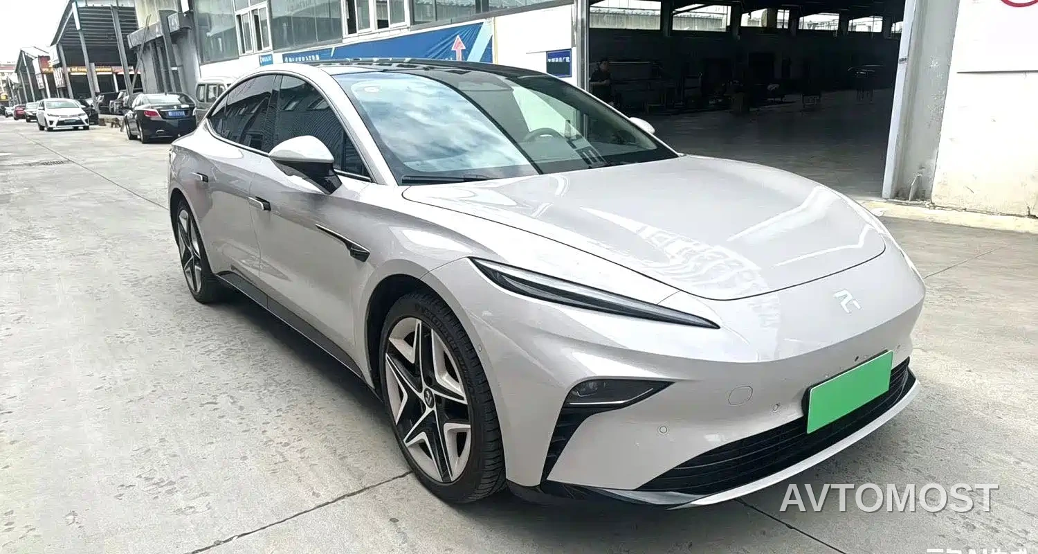 Roewe Rising Auto F7 2023 Long Range Pro — фото 3